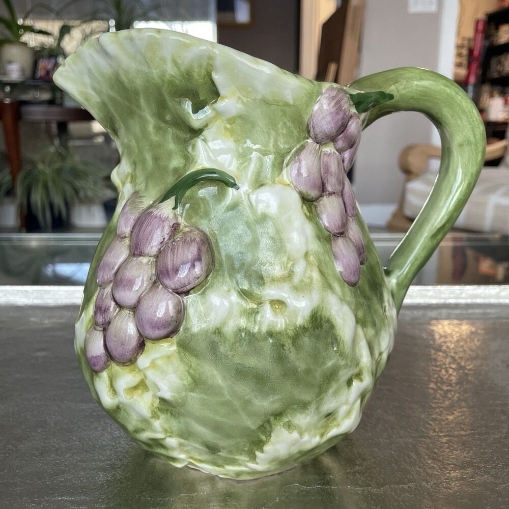Vintage  SAN MARCO  NOVE ITALY CERAMIC GRAPE PITCHER